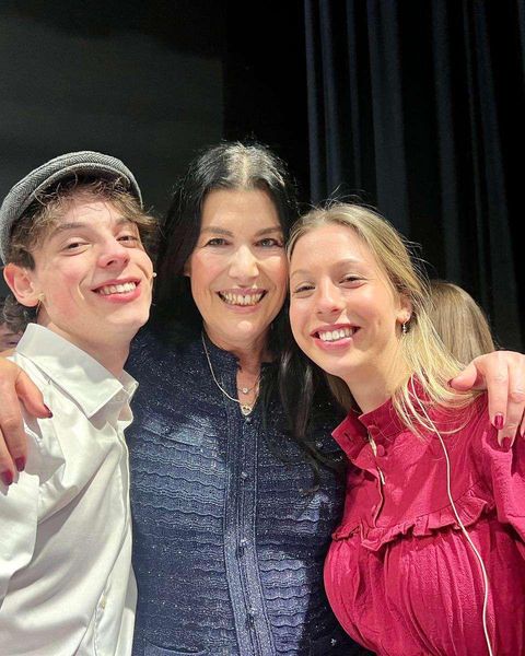 Curtain Up MT students